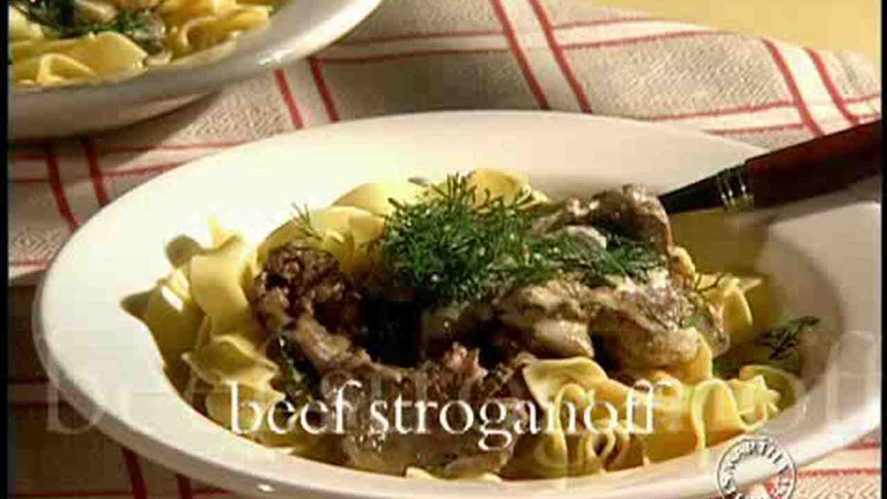 Beef Stroganoff Tarifi Videosu Beef Stroganoff Tarifi Videosu